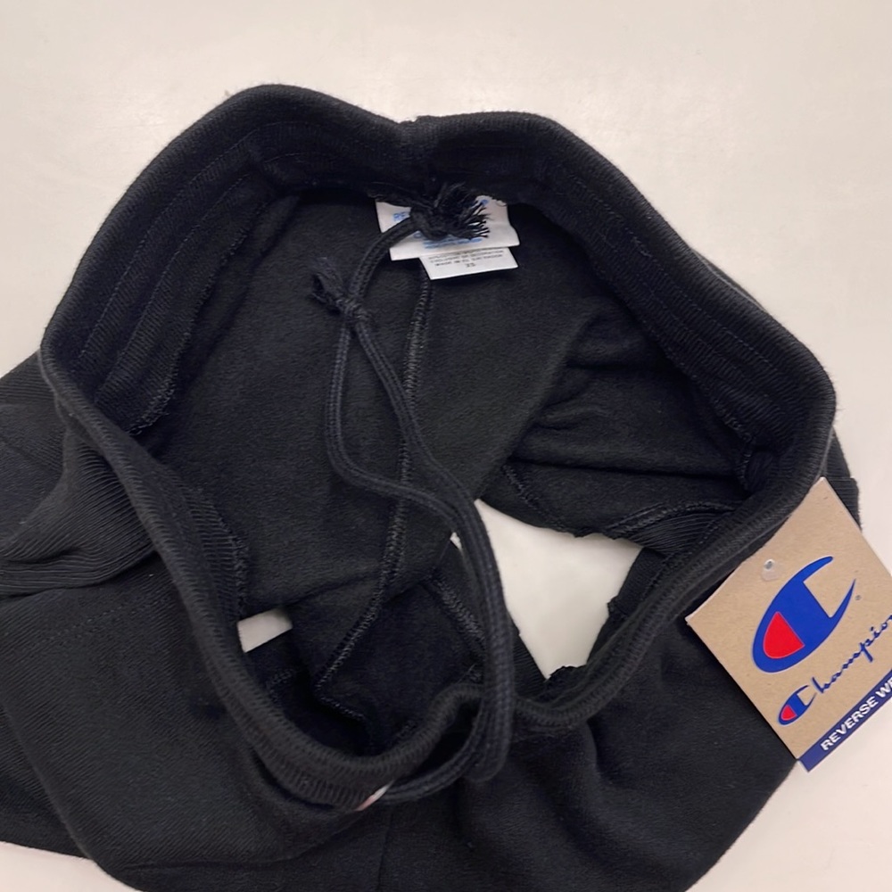 Champion Women’s Fleece Shorts - Picture 6 of 10